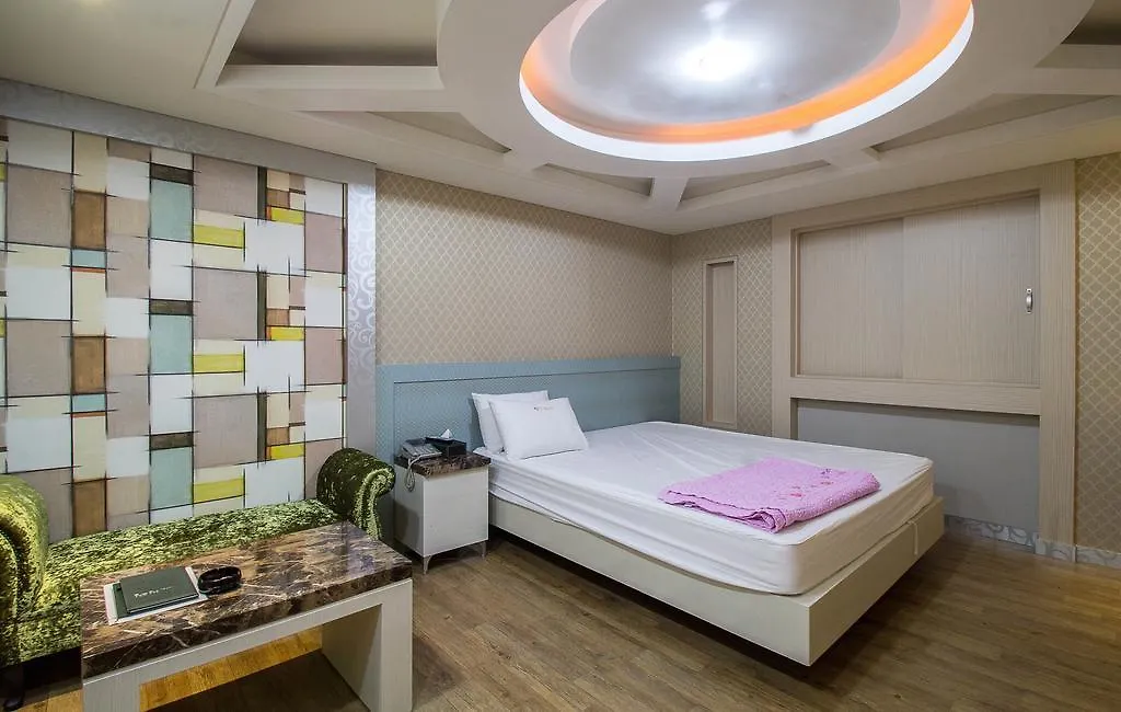 1Night 2Days Hotel Busan Motel