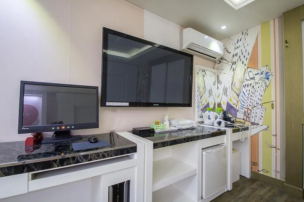 1Night 2Days Hotel Busan 2*,  South Korea