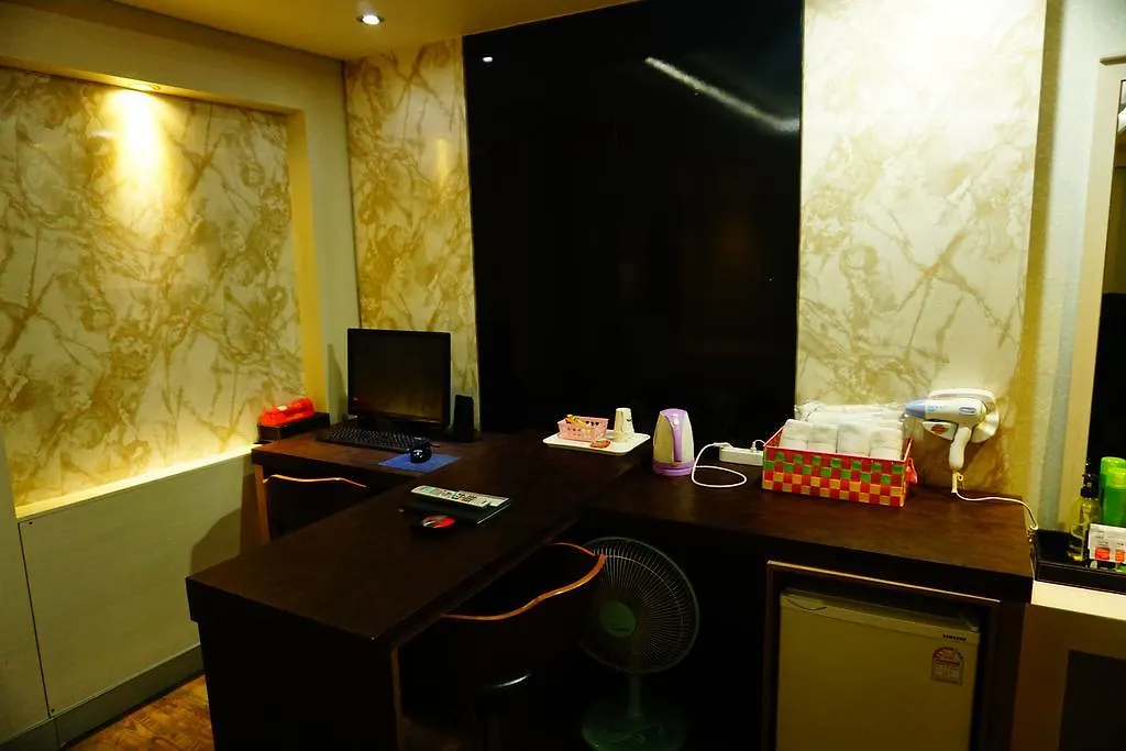 Motel 1Night 2Days Hotel Busan