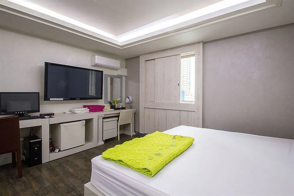 1Night 2Days Hotel Busan Motel