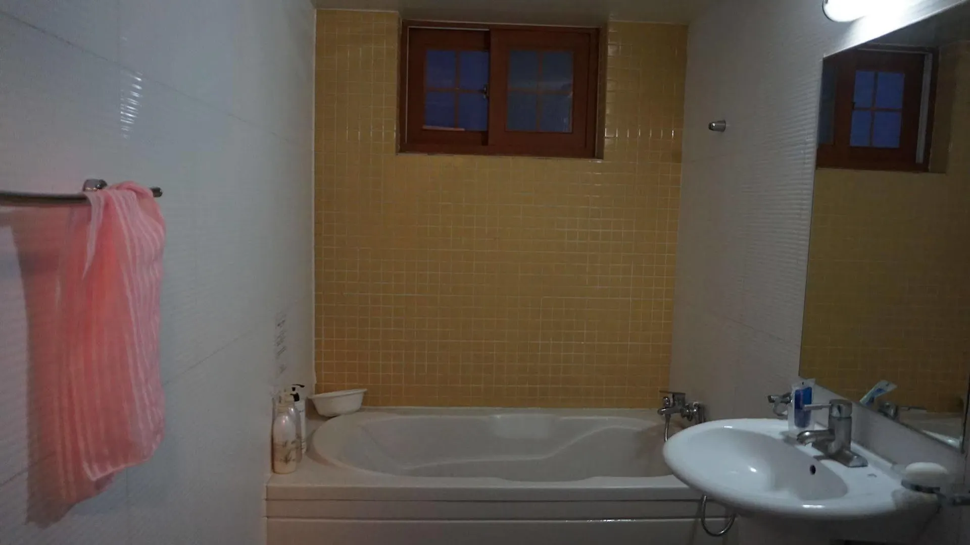 1Night 2Days Hotel Busan 2*,