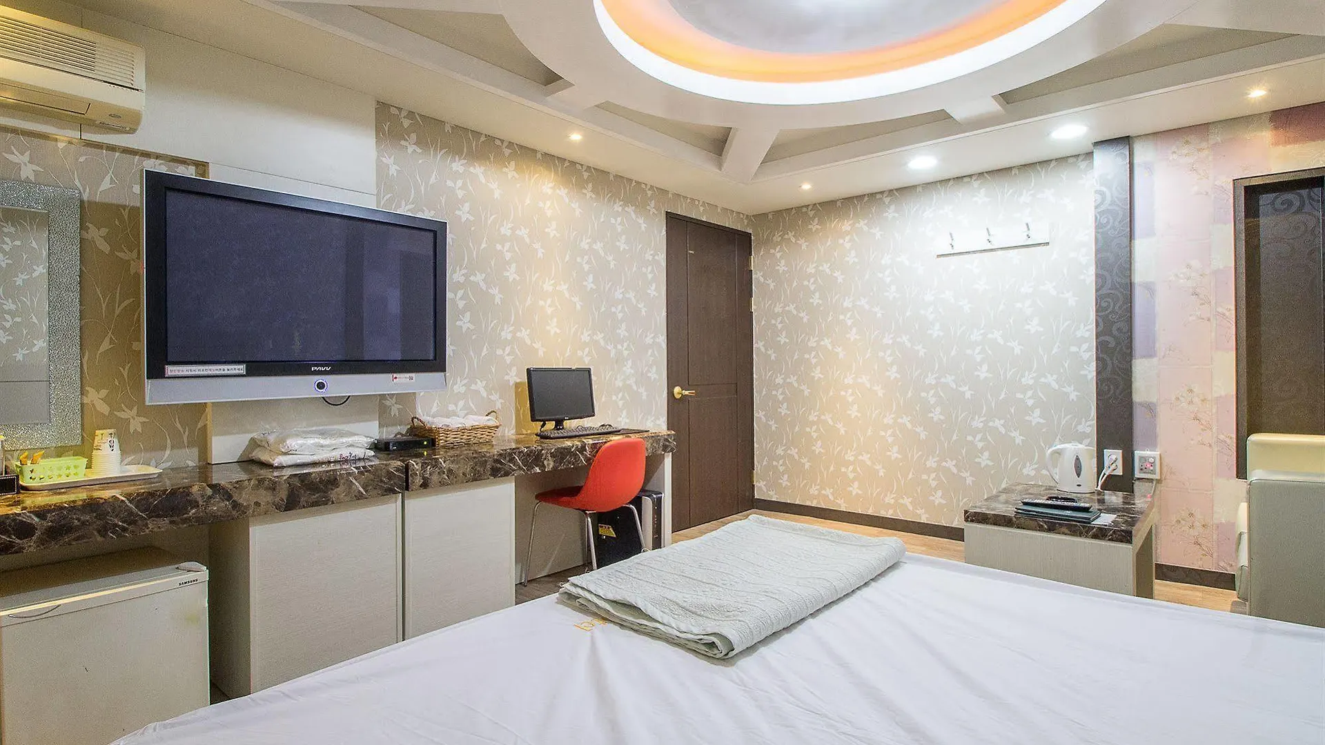 ** Motel 1Night 2Days Hotel Busan South Korea