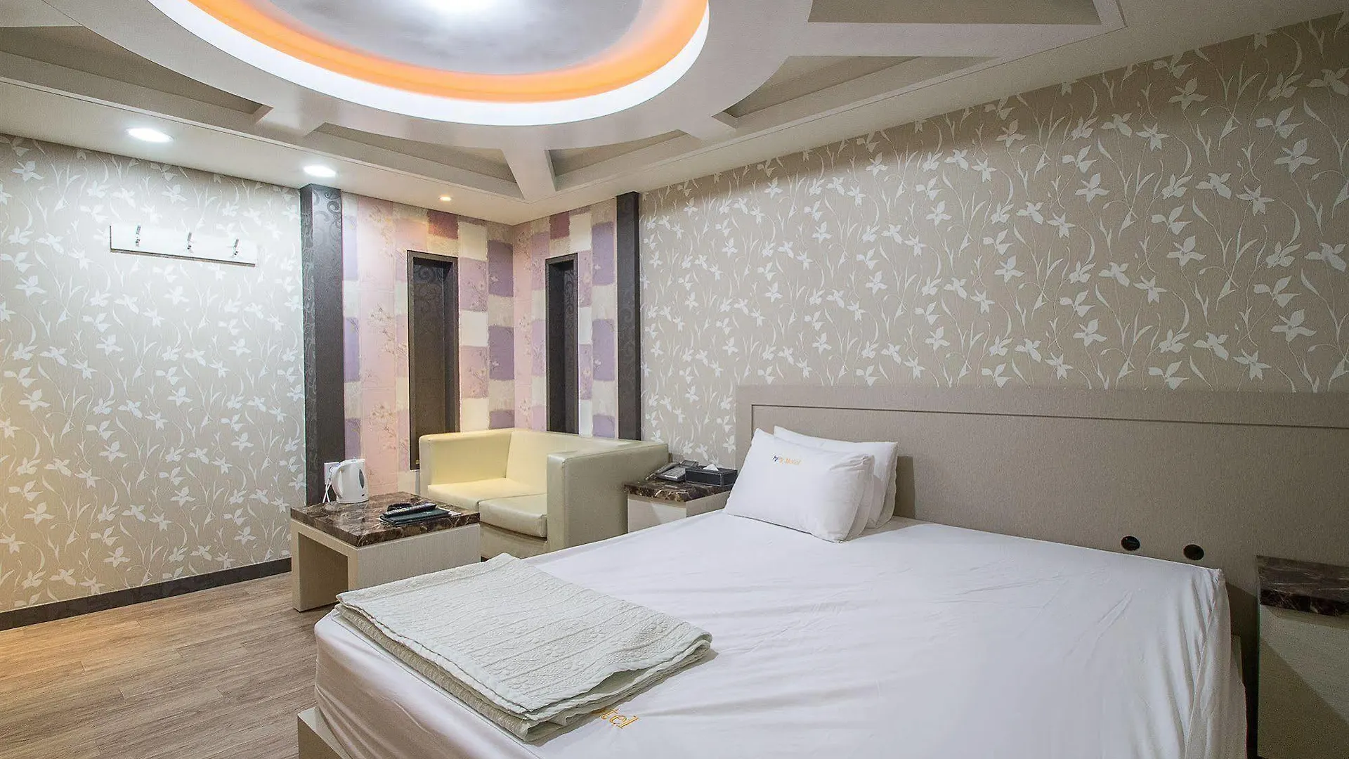 1Night 2Days Hotel Busan 2*,  South Korea